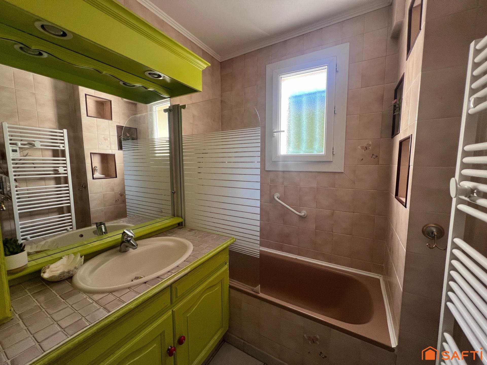 Maison à vendre, 126m², L'Isle-sur-la-Sorgue
