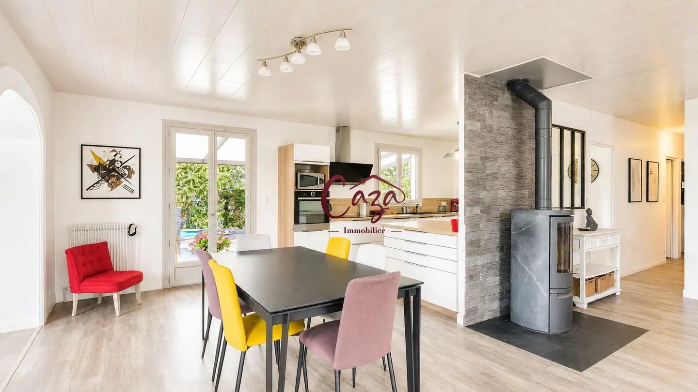 Maison à vendre, 141m², Salleboeuf