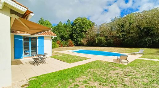 Maison 5 pièces 86 m² · à Coëx · 86 m² · 298 500 €