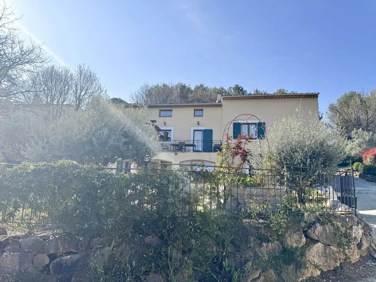 Maison à vendre, 243m², Mimet