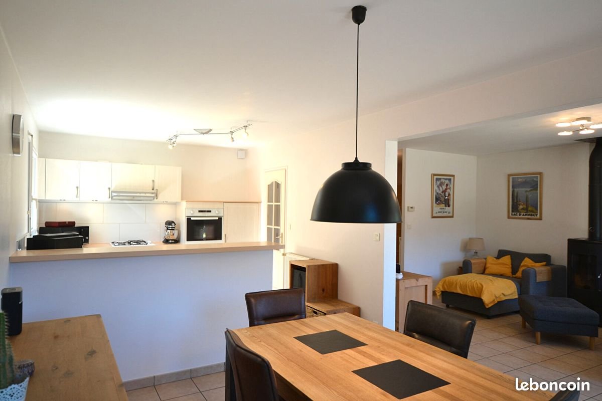 Maison à vendre, 109m², Saint-Jorioz