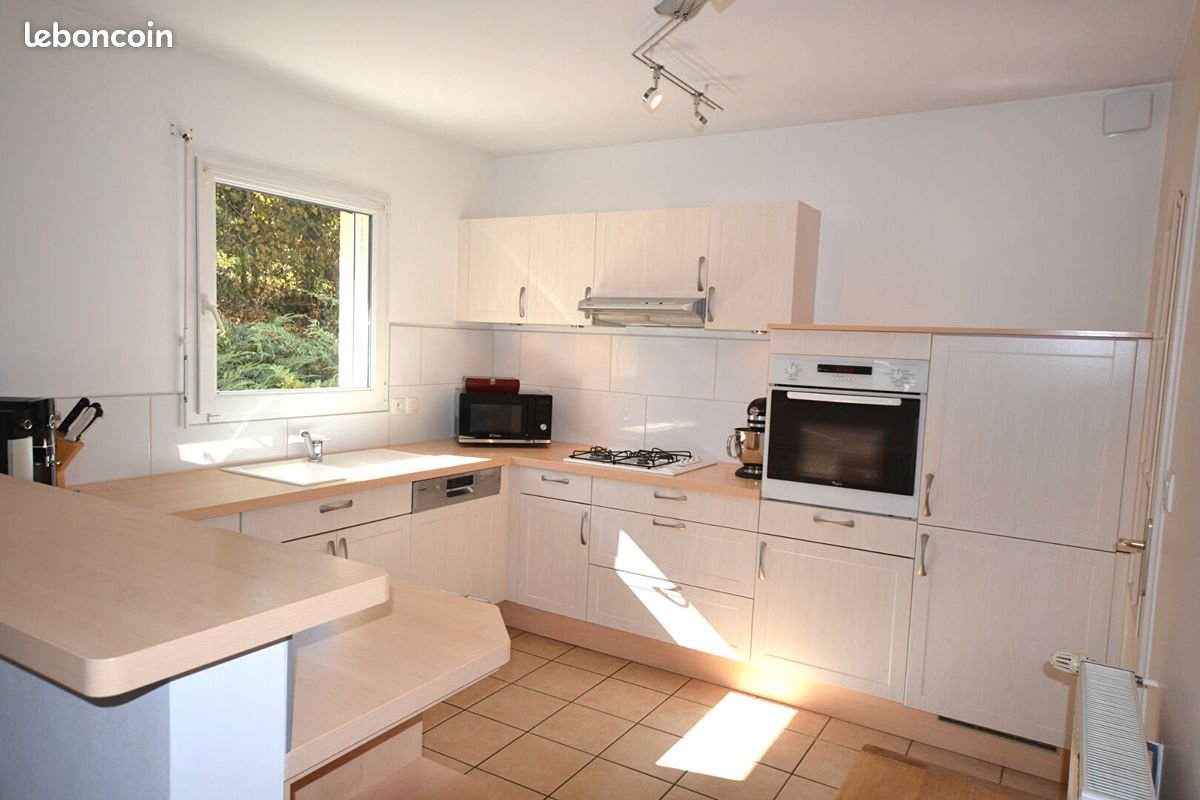 Maison à vendre, 109m², Saint-Jorioz