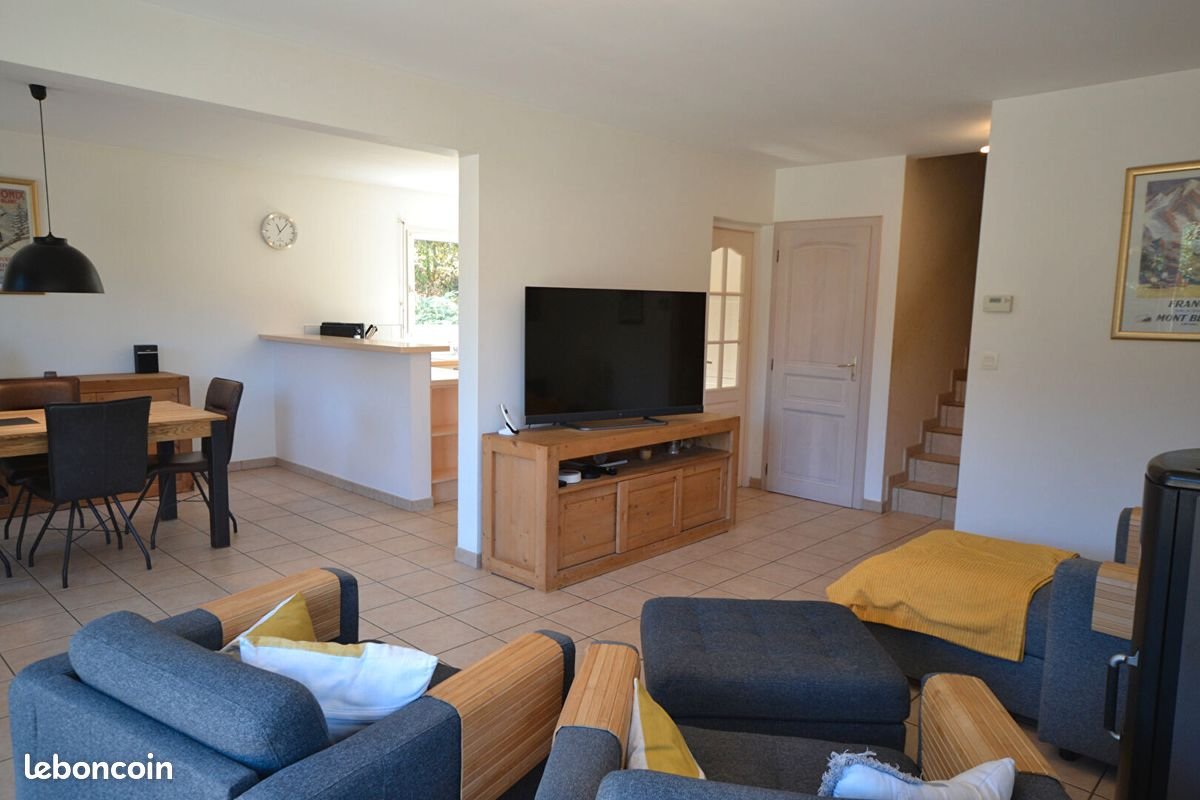 Maison à vendre, 109m², Saint-Jorioz