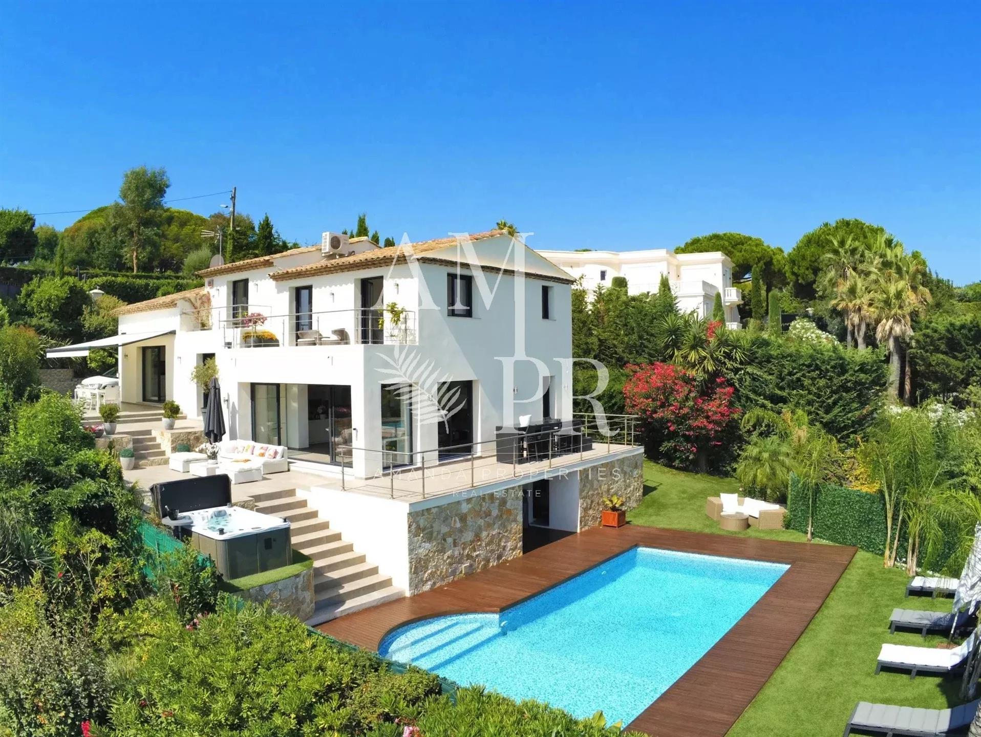 Maison à vendre, 185m², Vallauris