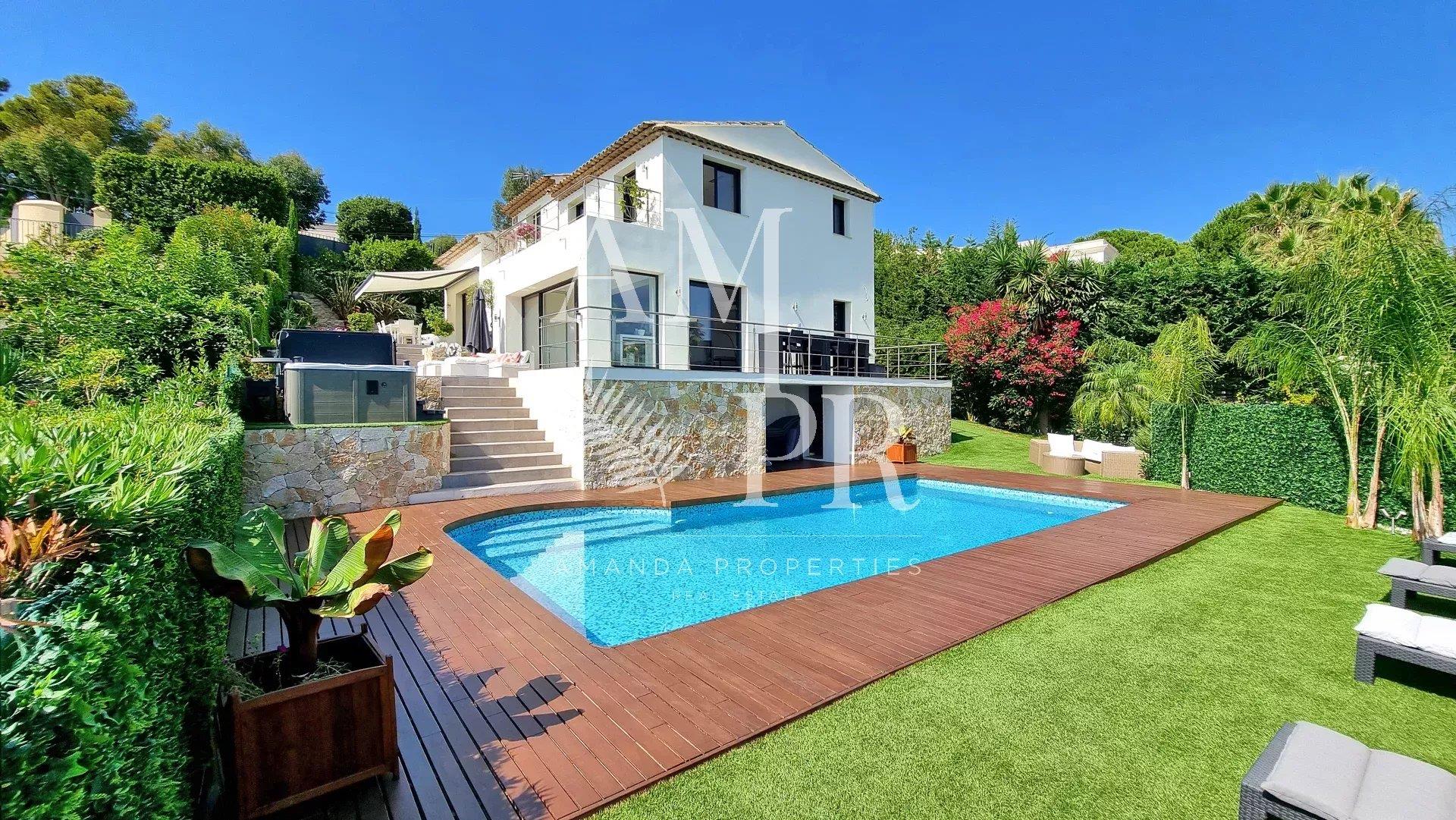 Maison à vendre, 185m², Vallauris
