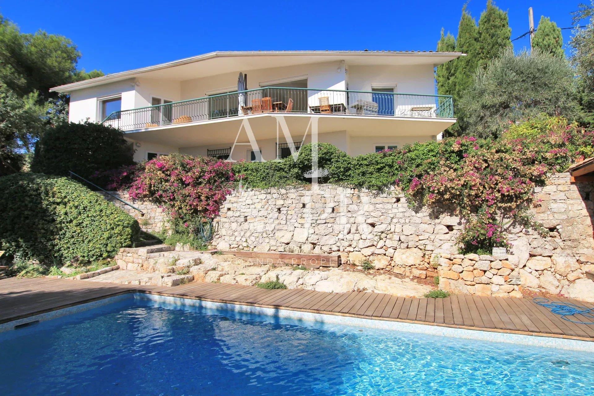 Maison à vendre, 236m², Golfe-Juan