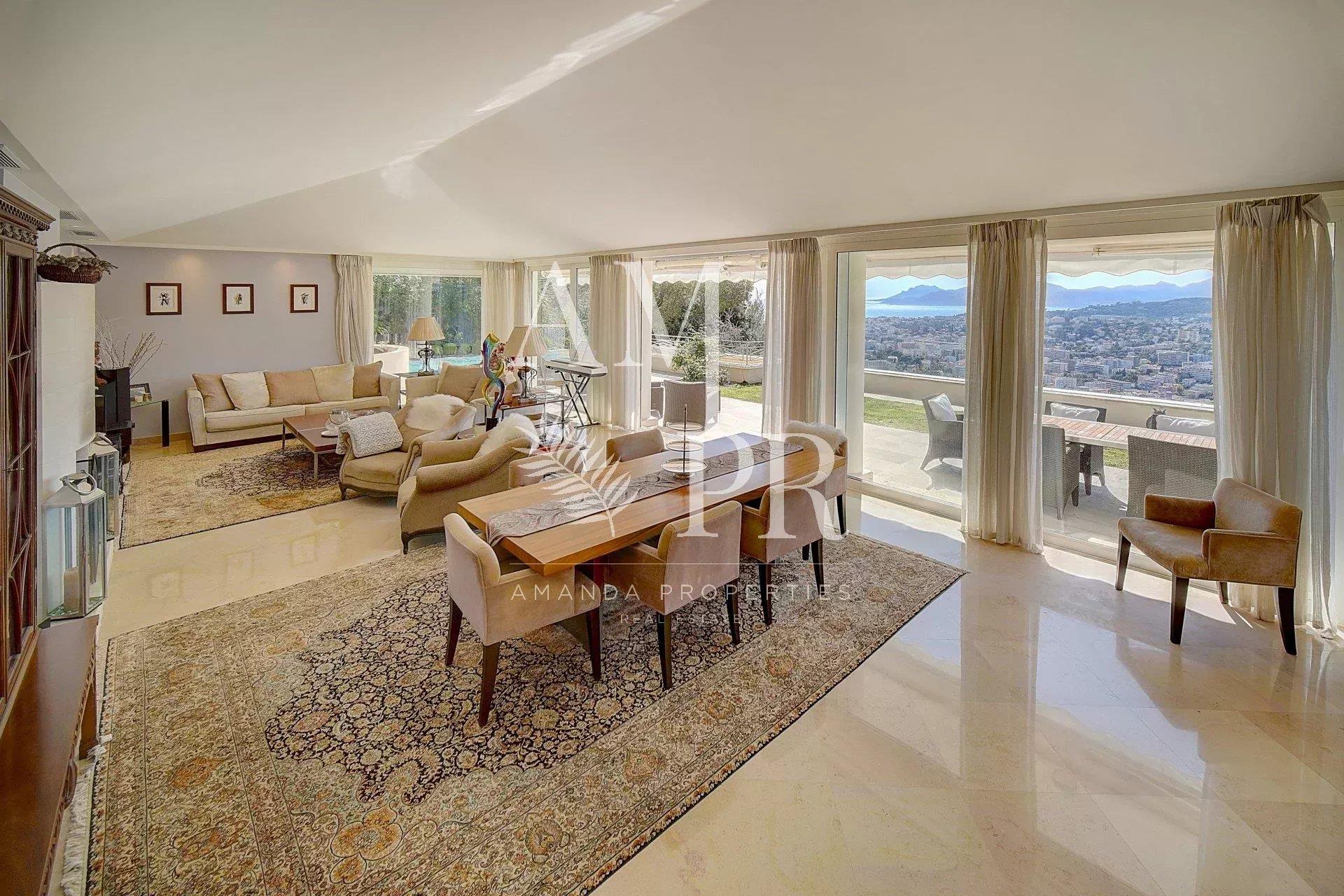 Maison à vendre, 333m², Le Cannet
