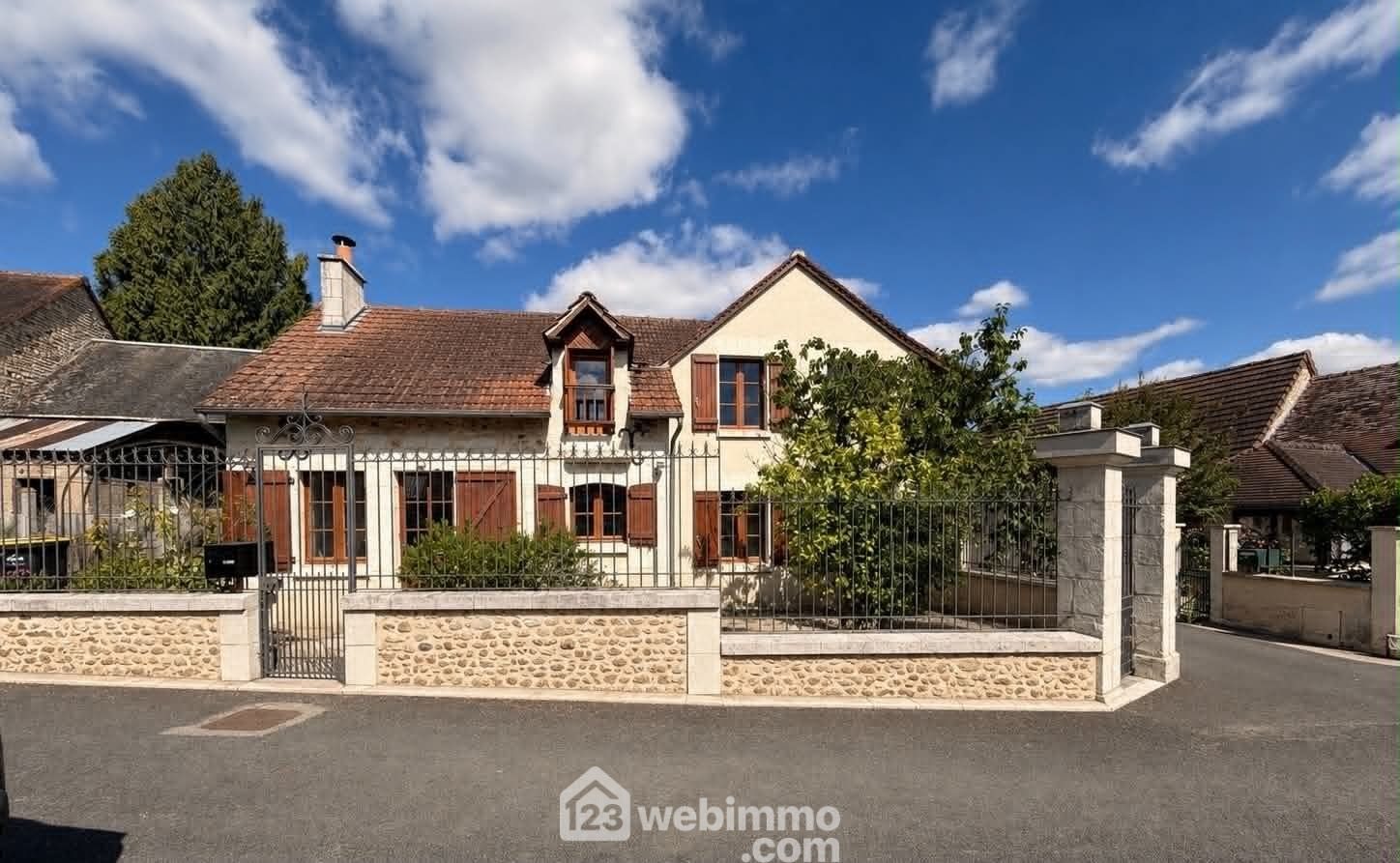 Maison à vendre, 111m², Coussay-les-Bois