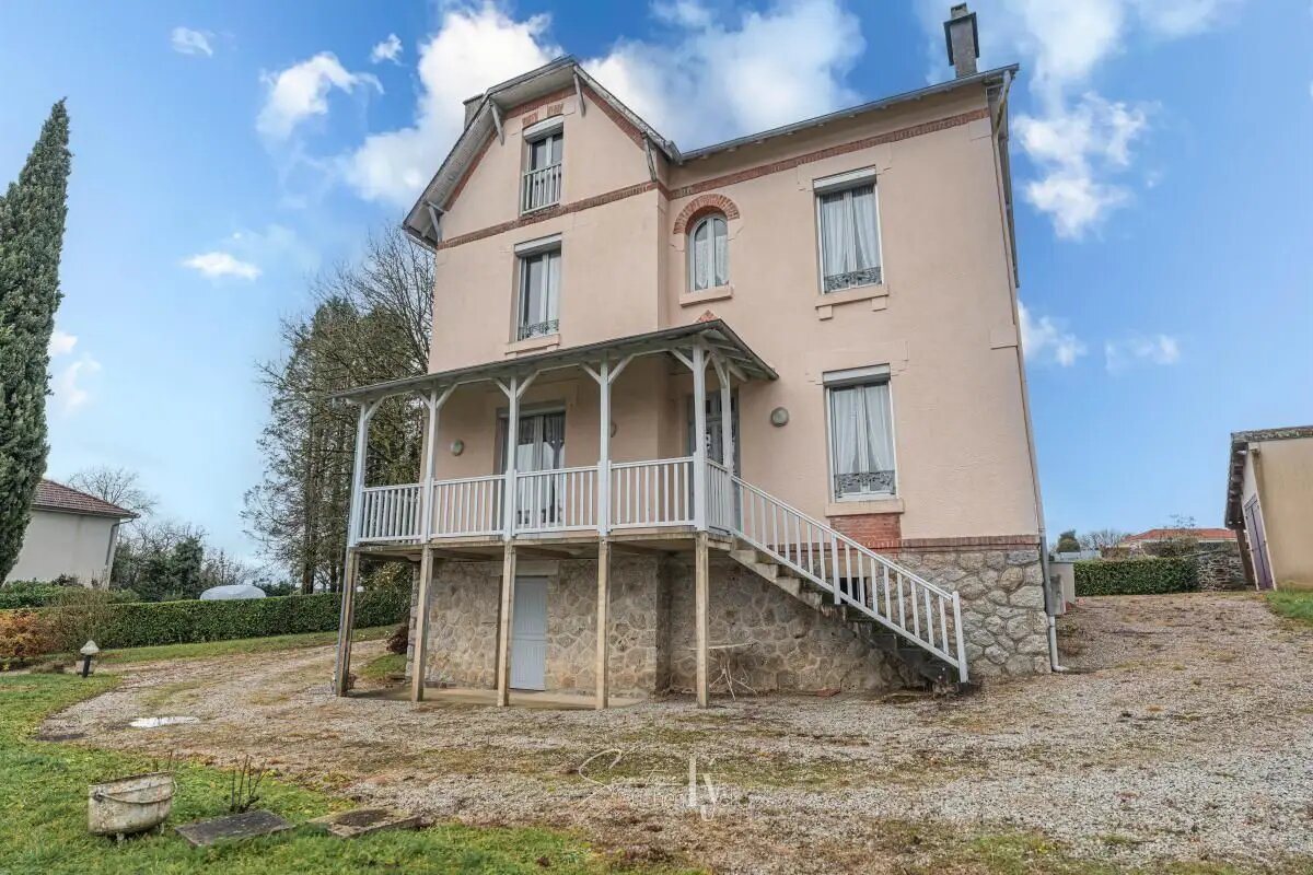 Maison à vendre, 145m², Saint-Germain-les-Belles