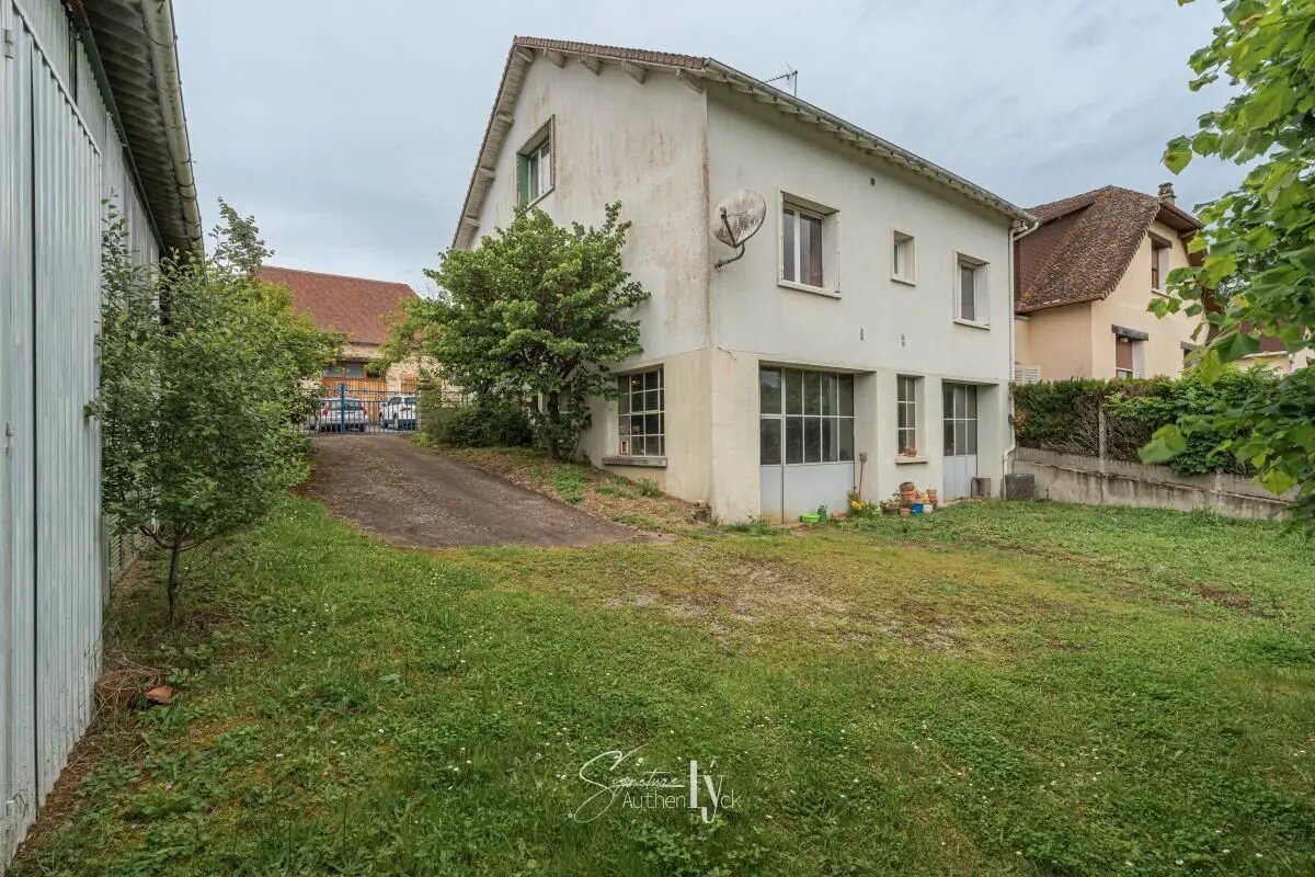 Maison à vendre, 115m², Saint-Priest-Ligoure