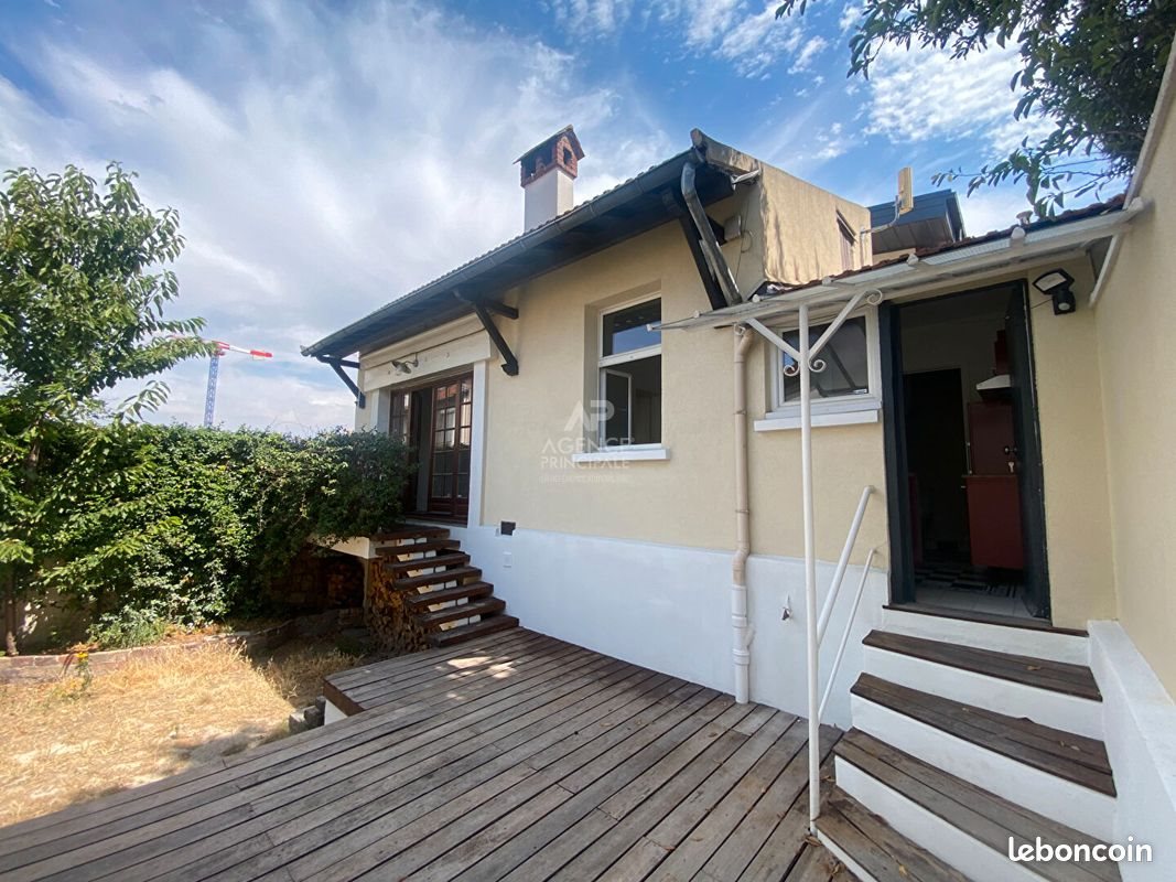 Maison à louer, 32m², Nanterre