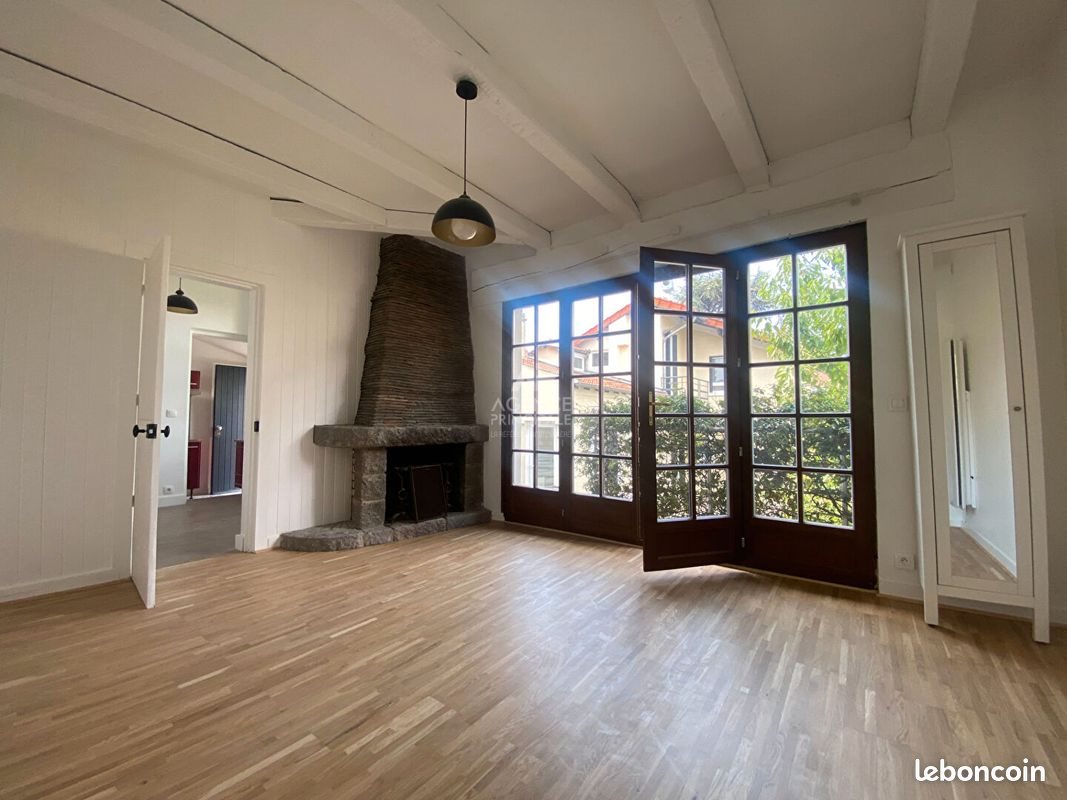 Maison à louer, 32m², Nanterre