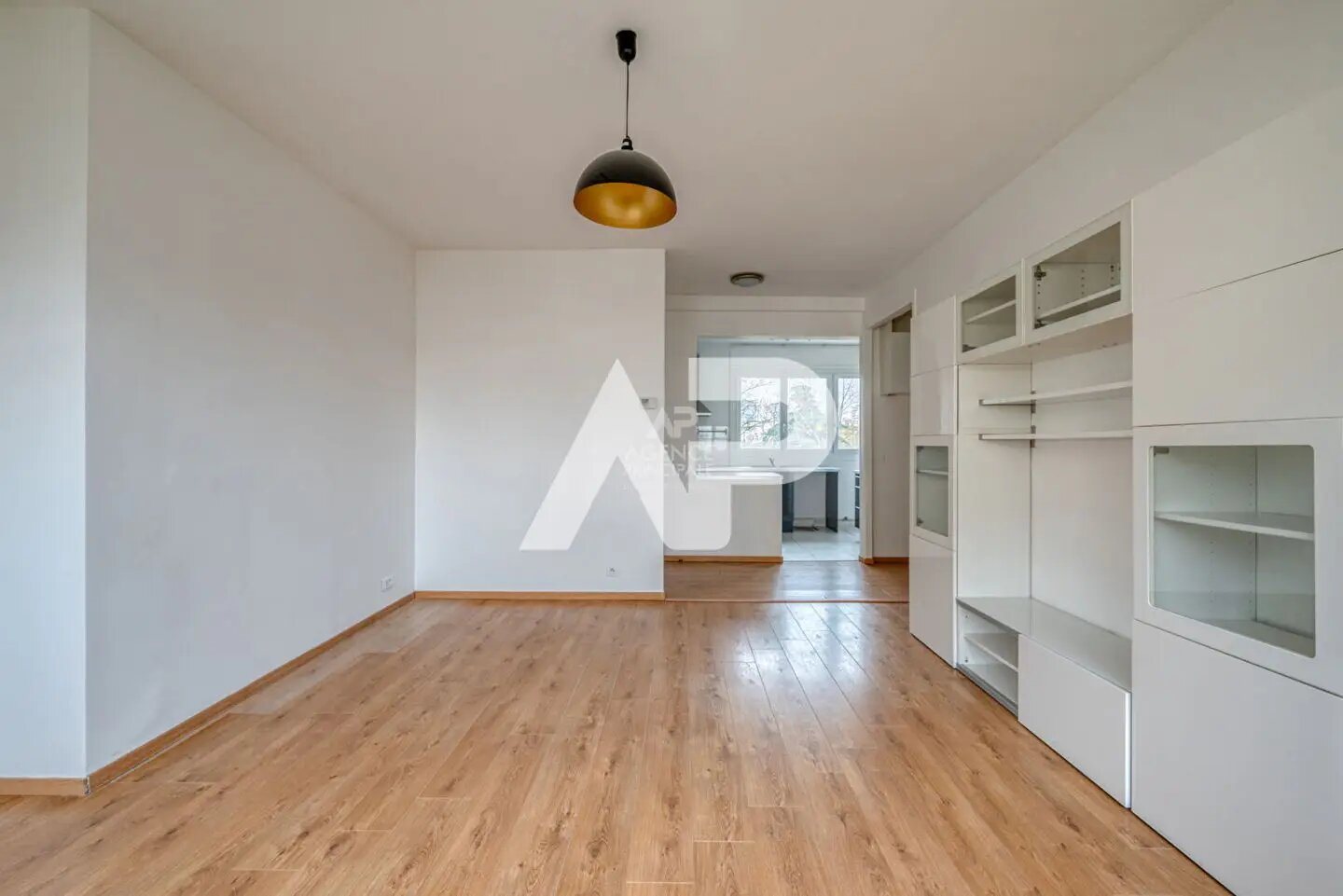 Appartement à louer, 79m², Nanterre