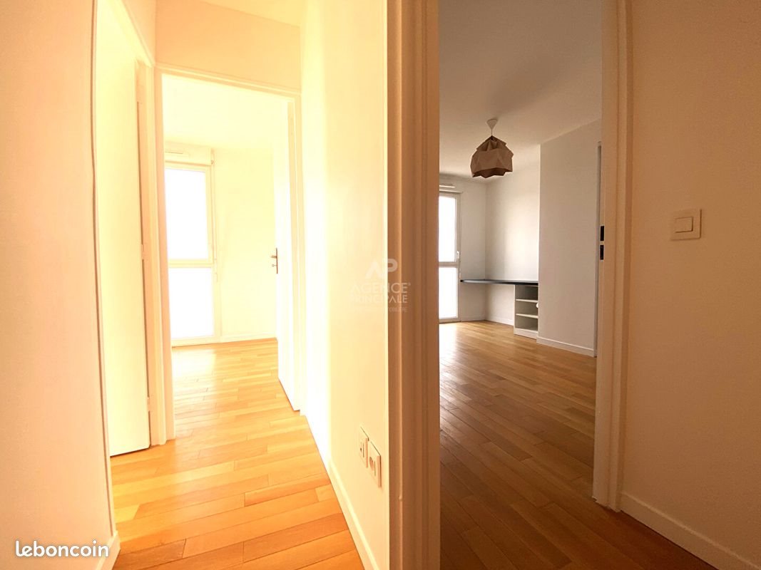 Appartement à louer, 104m², Nanterre