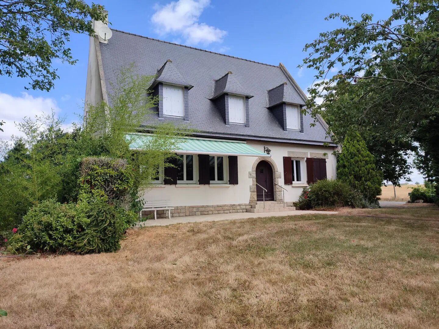 Maison à vendre, 147m², Saint-Pern