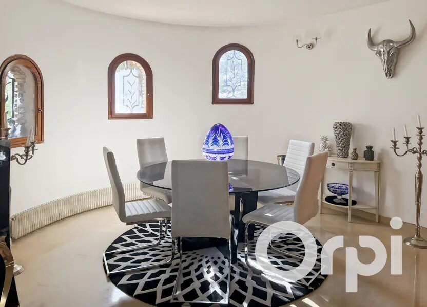 Maison à vendre, 231m², Beaucaire
