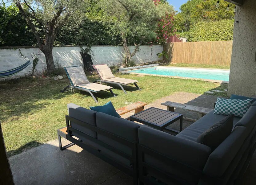 Maison à vendre, 137m², Jonquières-Saint-Vincent