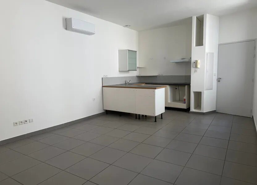 Appartement à louer, 43m², Beaucaire