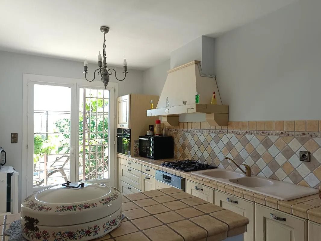 Maison à vendre, 95m², Beaucaire