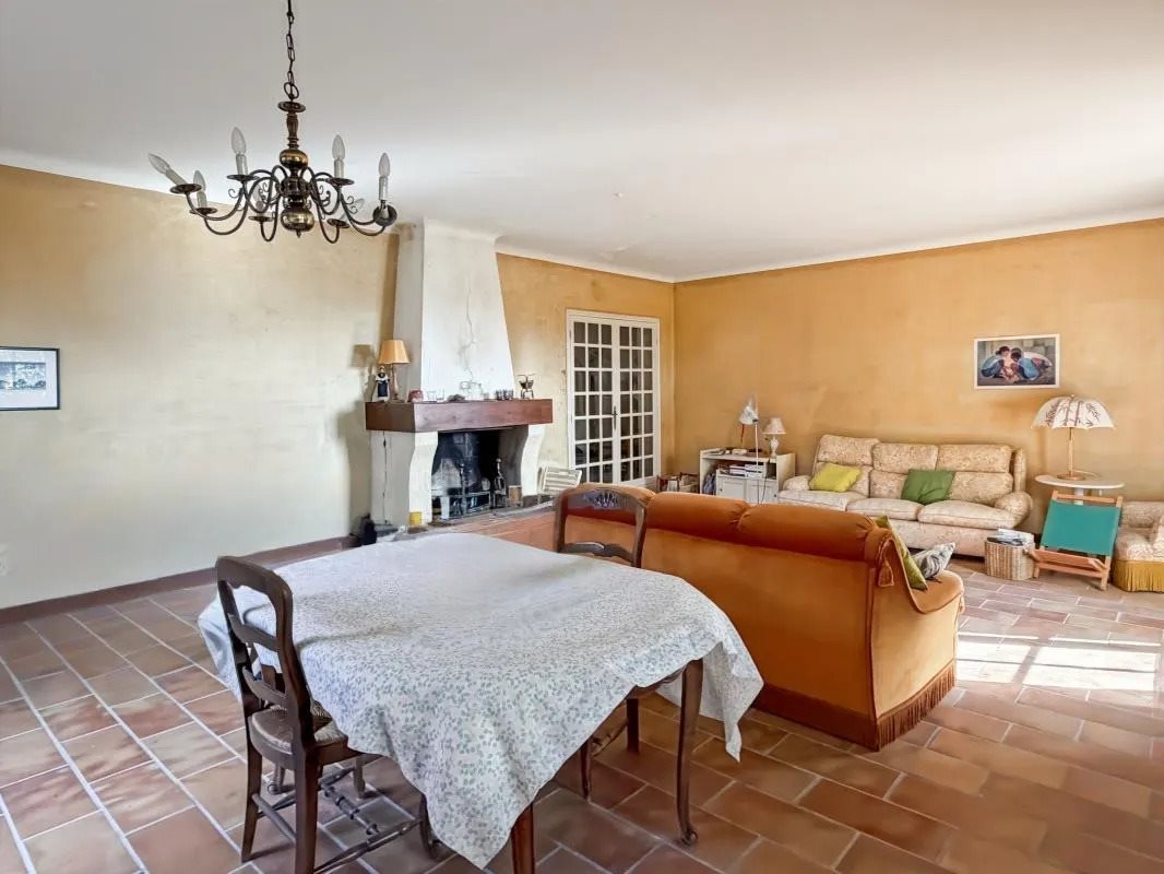 Maison à vendre, 165m², Beaucaire