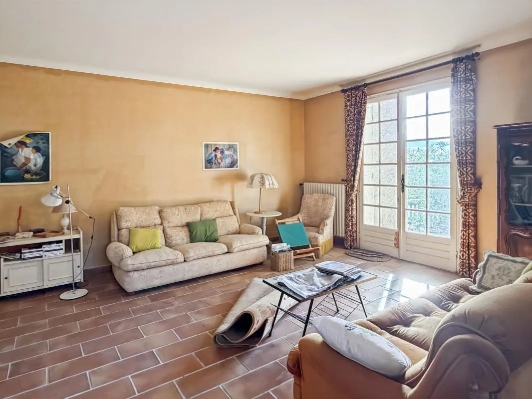Maison à vendre, 165m², Beaucaire