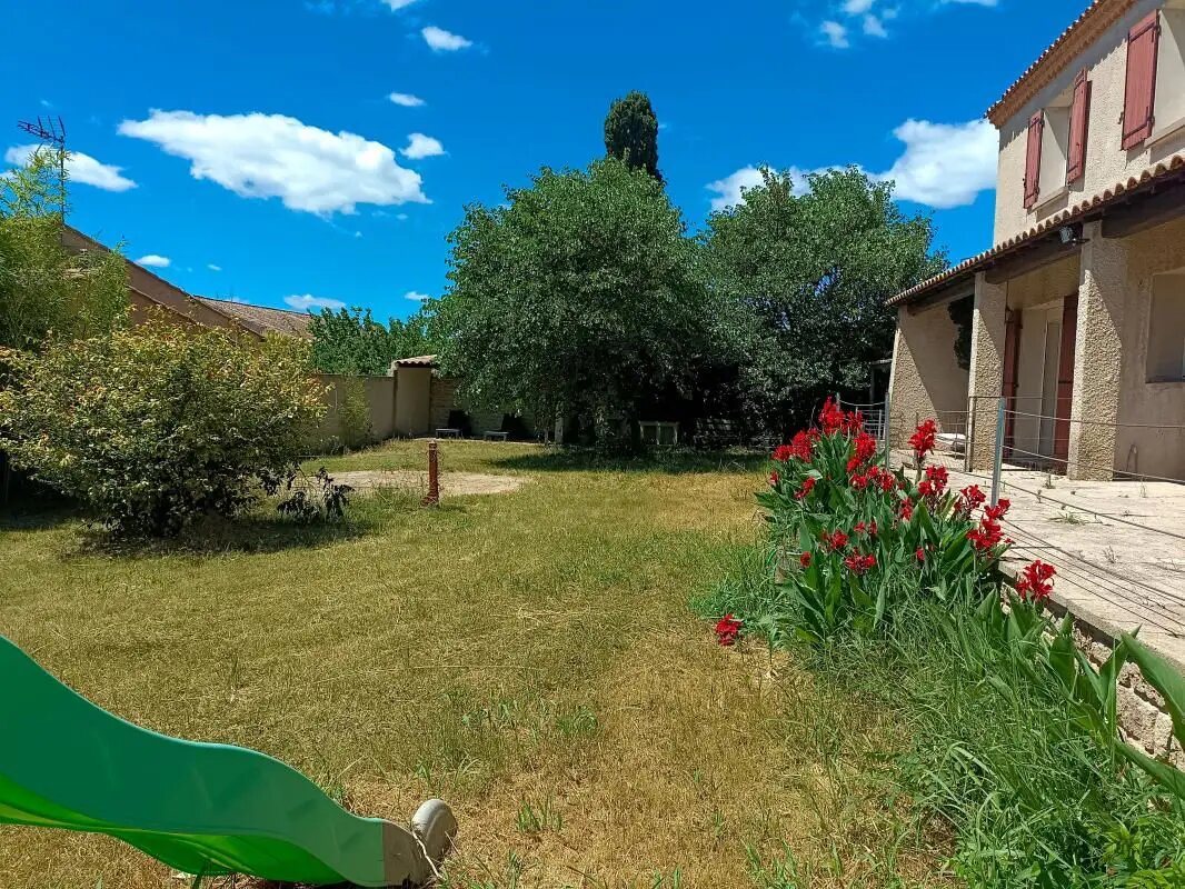 Maison à vendre, 287m², Bezouce