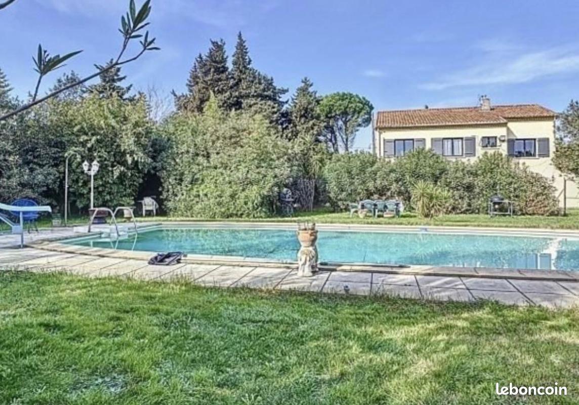 Maison à vendre, 170m², Beaucaire