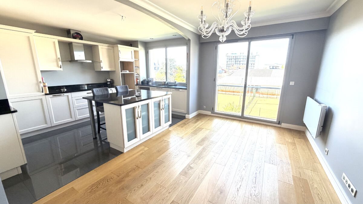 Appartement à vendre, 129m², Reims