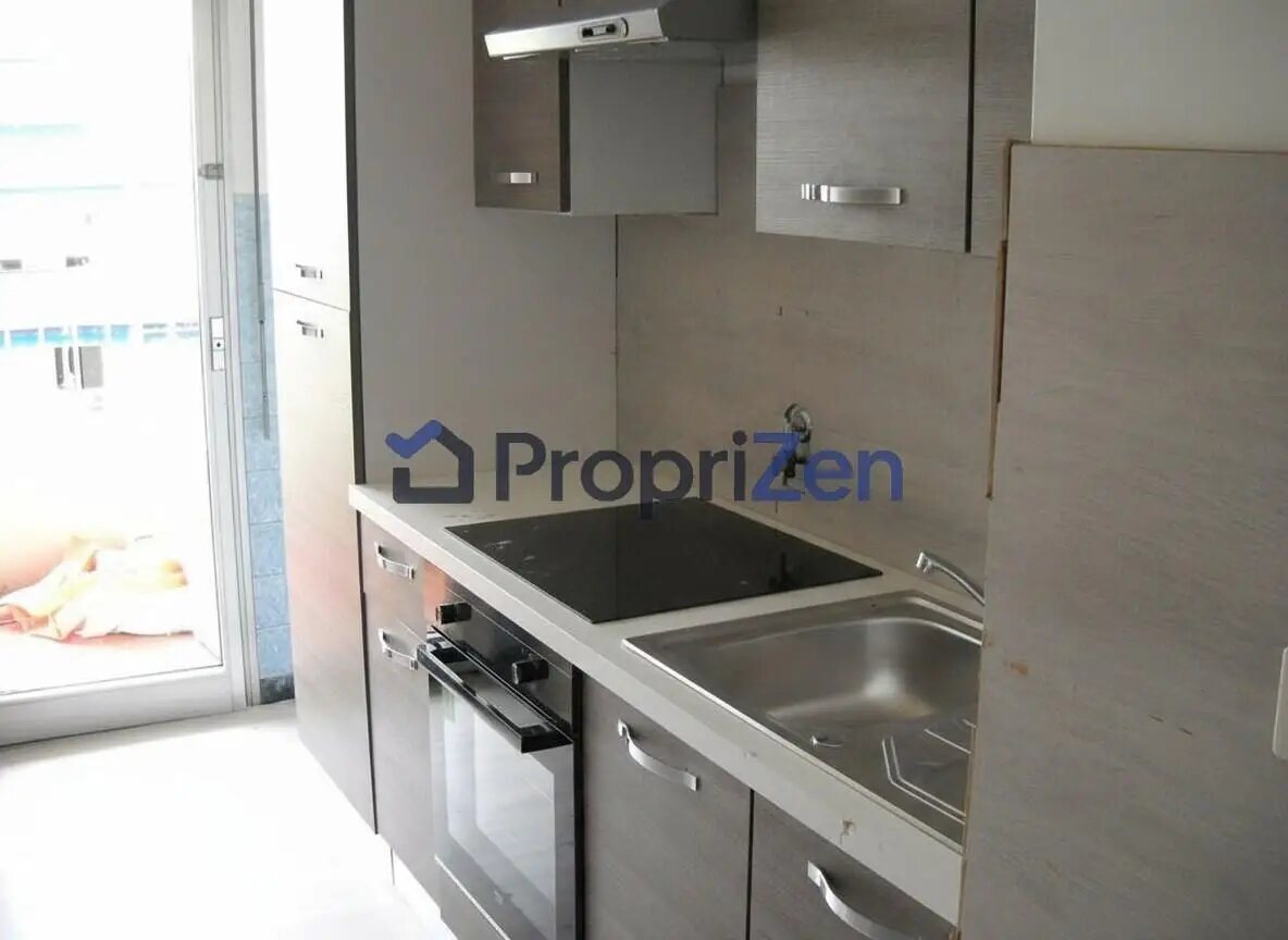 Appartement à louer, 35m², Antibes