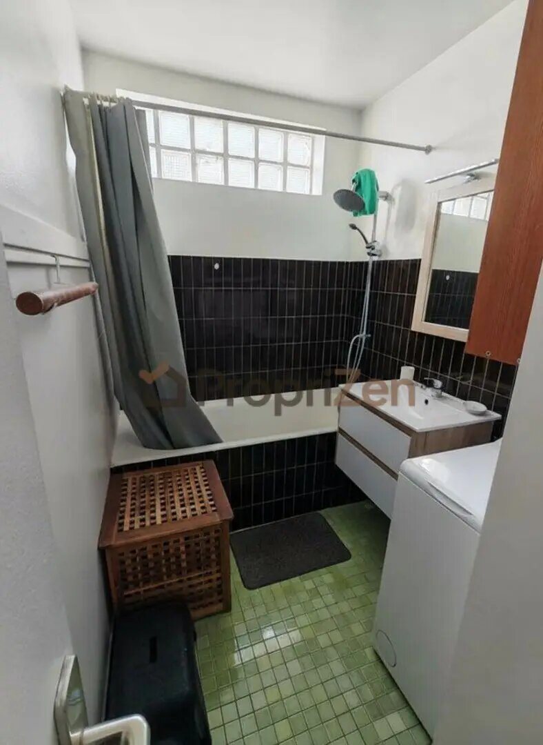 Appartement à louer, 28m², Courbevoie