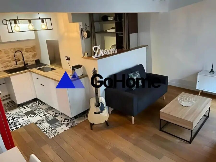 Appartement à louer, 25m², Paris 18ème