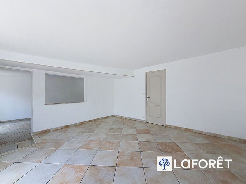 Maison à louer, 128m², Saint-Nom-la-Bretèche