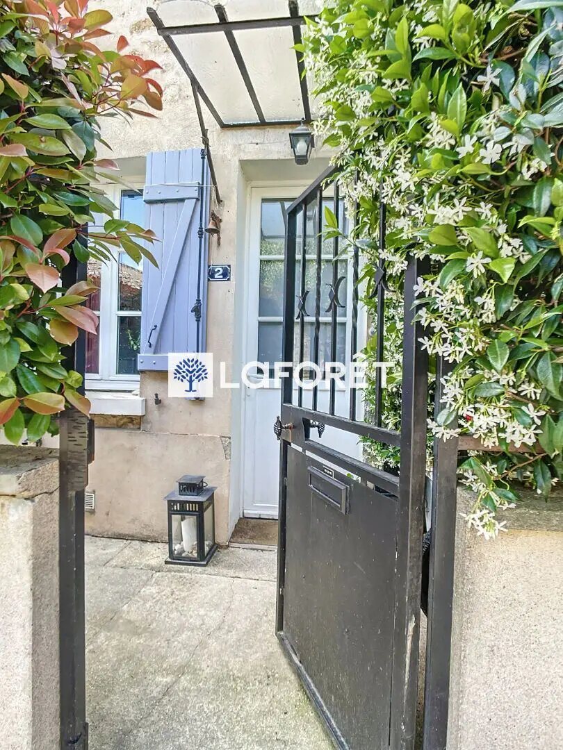 Maison à louer, 102m², Crespières