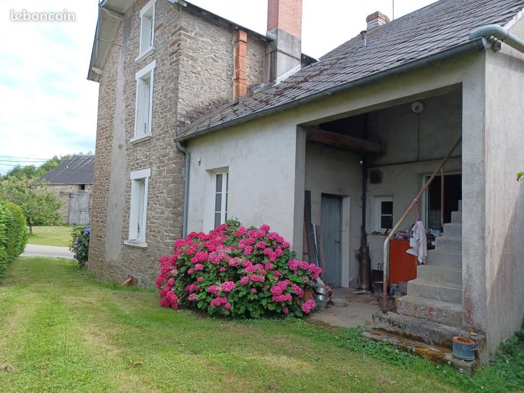 Maison à vendre, 165m², Azerables