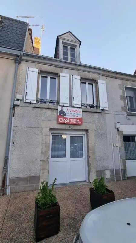 Maison à vendre, 76m², Genouillac