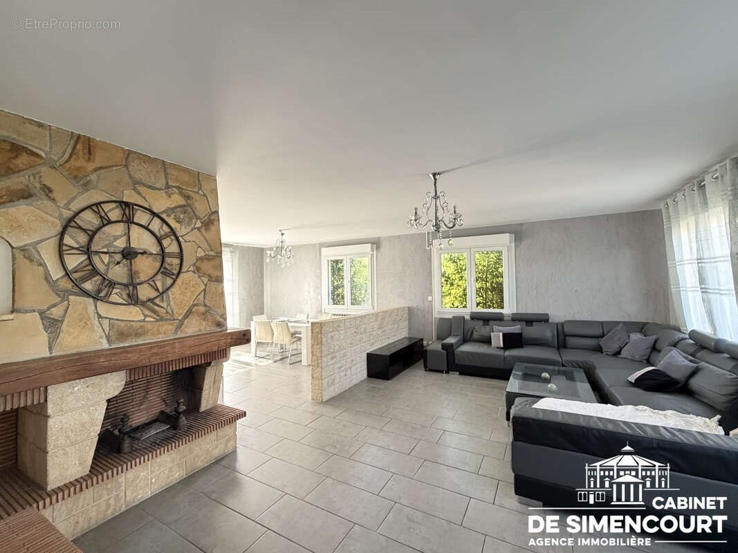 Maison à vendre, 155m², Rivery