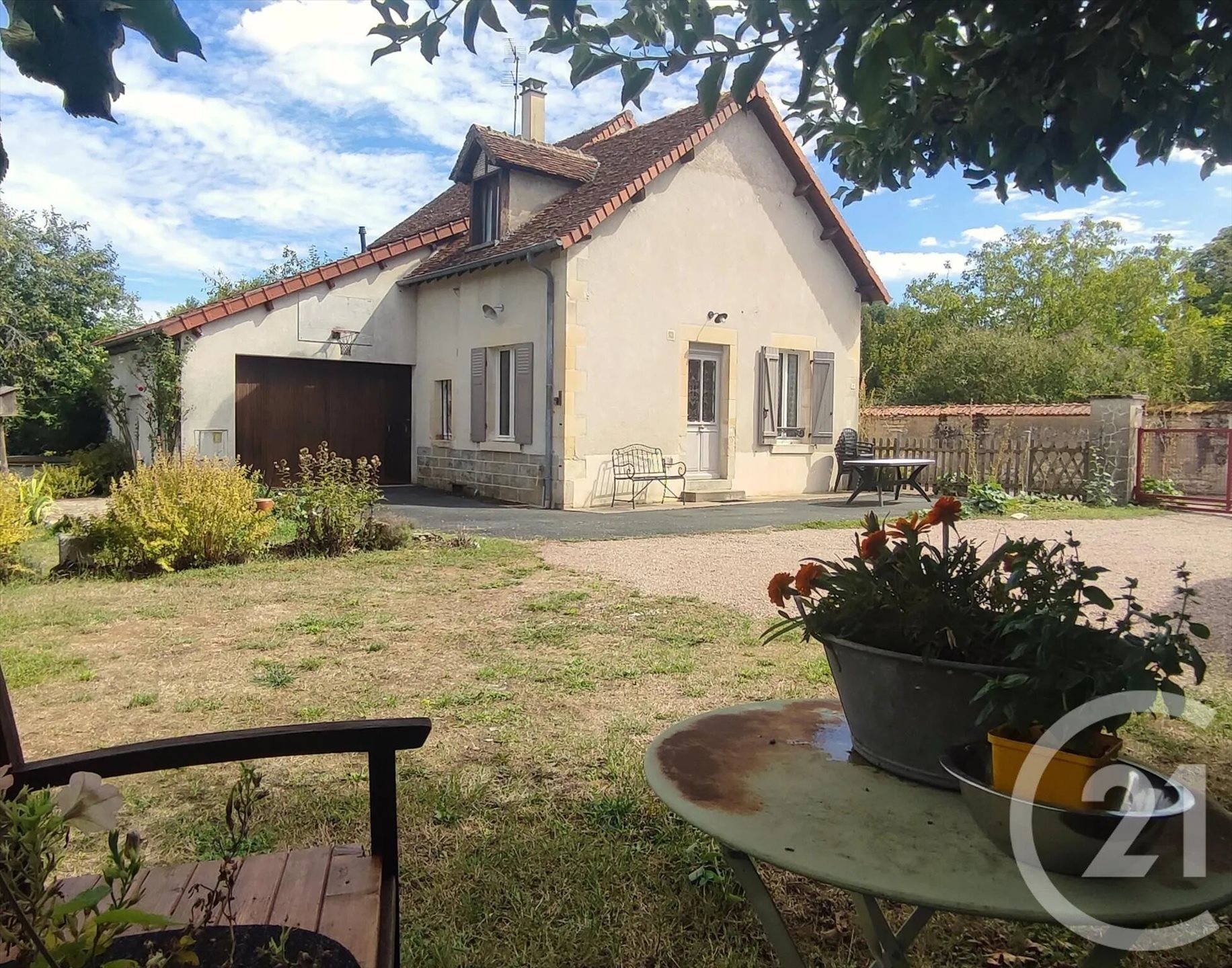 Maison à vendre, 94m², Donzy