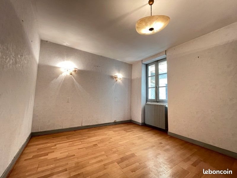 Maison à vendre, 70m², La Celle-Guenand