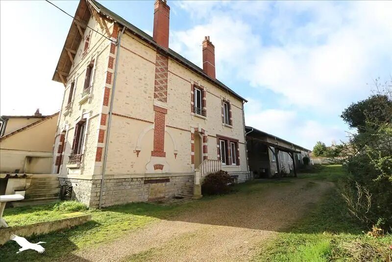 Maison à vendre, 282m², Vierzon