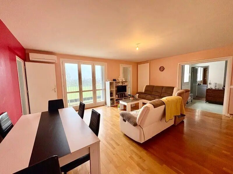 Appartement à vendre, 111m², Châteauroux