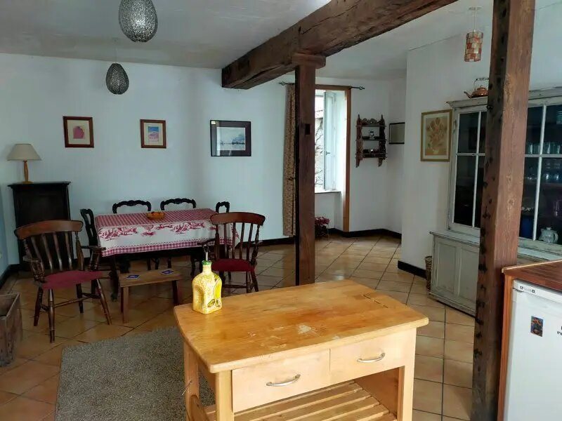 Maison à vendre, 185m², Méasnes