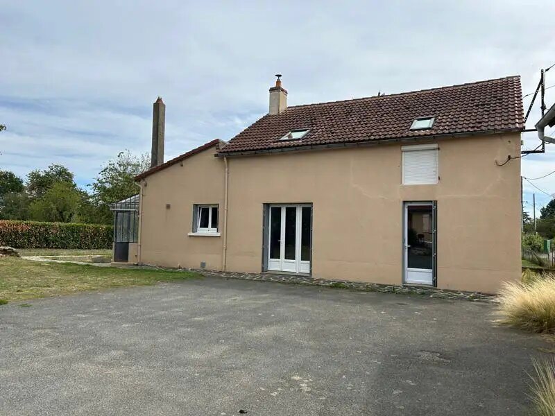Maison à vendre, 116m², Cluis