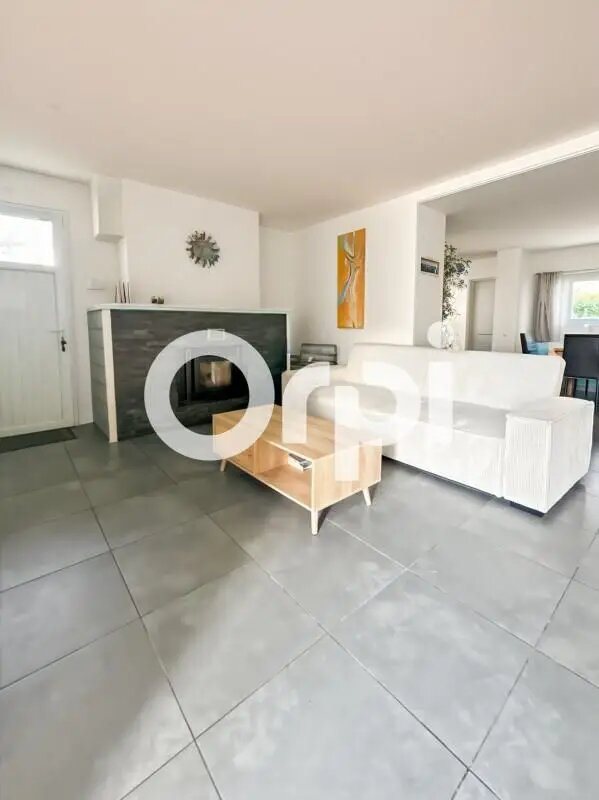 Maison à vendre, 121m², Nesles