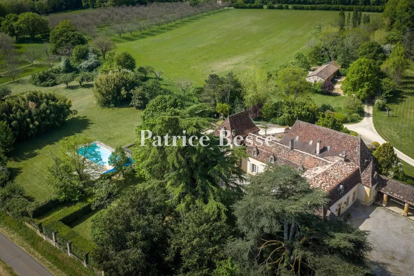Maison à vendre, 700m², Lalinde