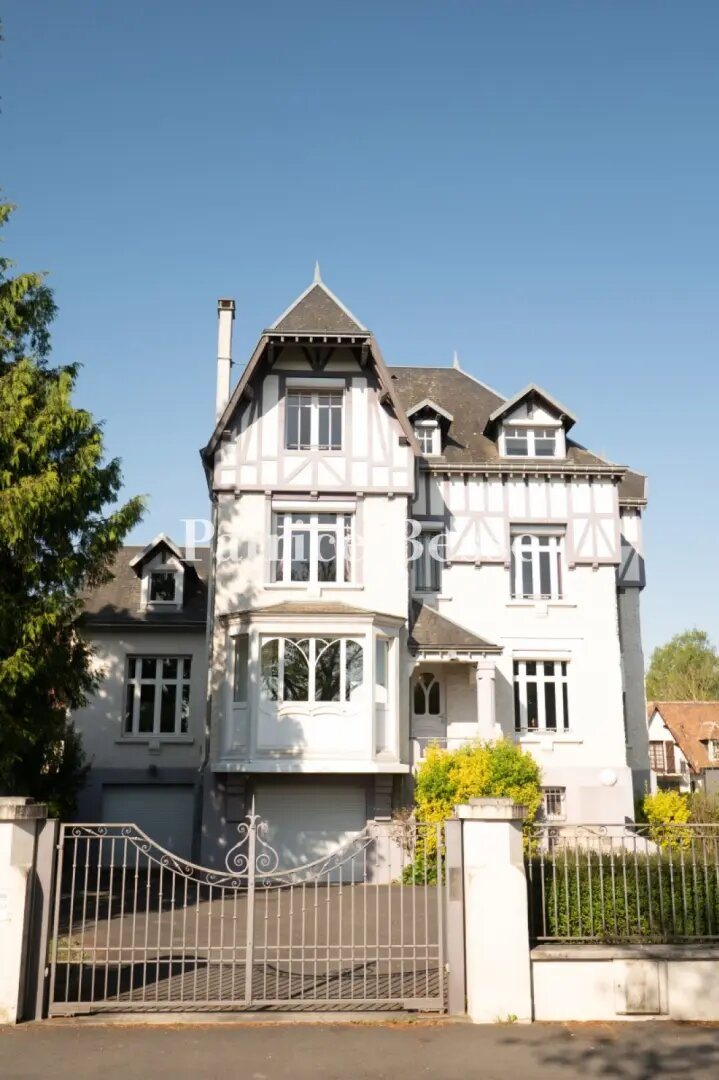 Maison à vendre, 345m², Amiens