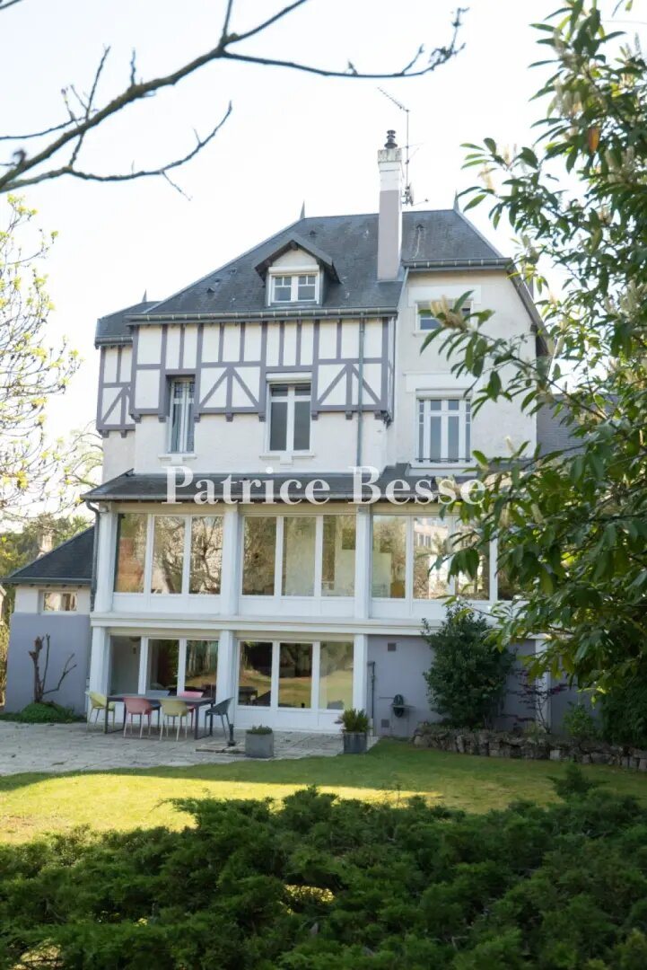 Maison à vendre, 345m², Amiens