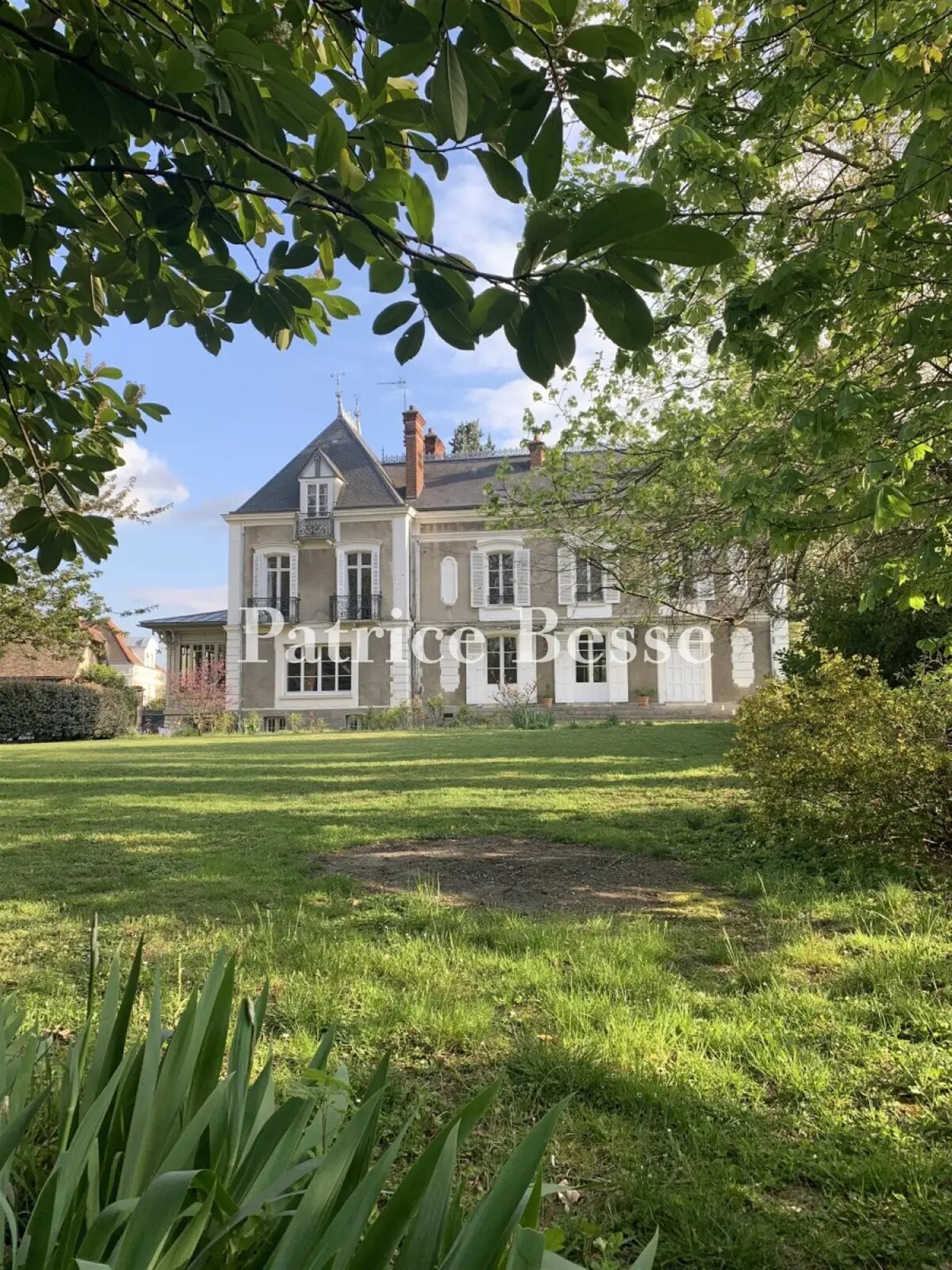 Maison à vendre, 350m², Montereau-Fault-Yonne