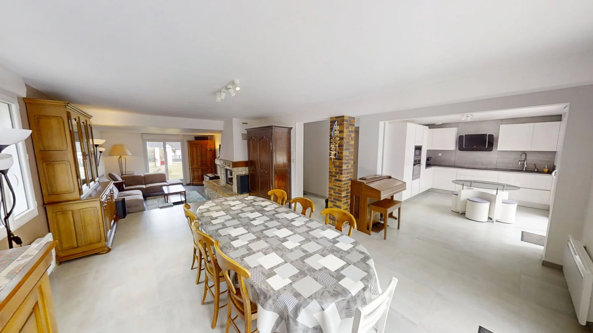 Maison à vendre, 150m², Donnery