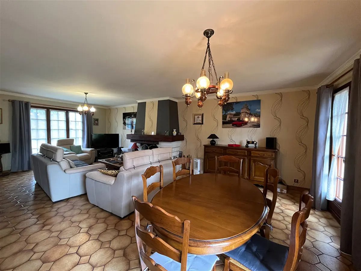 Maison à vendre, 171m², Cléry-Saint-André