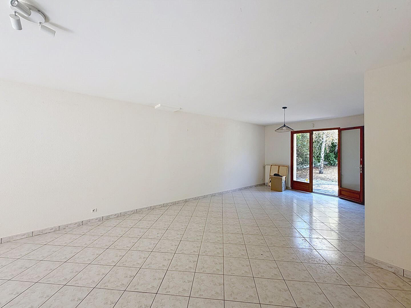 Maison à louer, 172m², Montreuil-Juigné